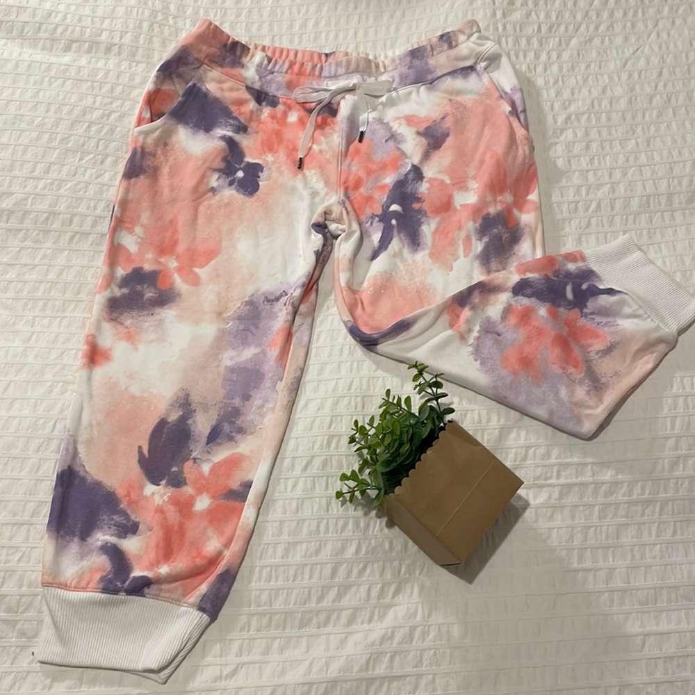 Joe Fresh Active Ty die peach/purple/white sweatpants crops